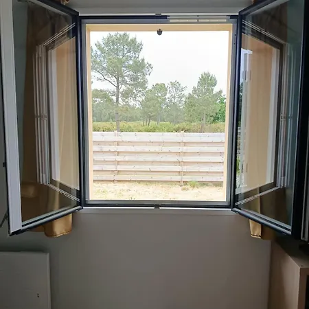 Сasa de vacaciones House Vensac